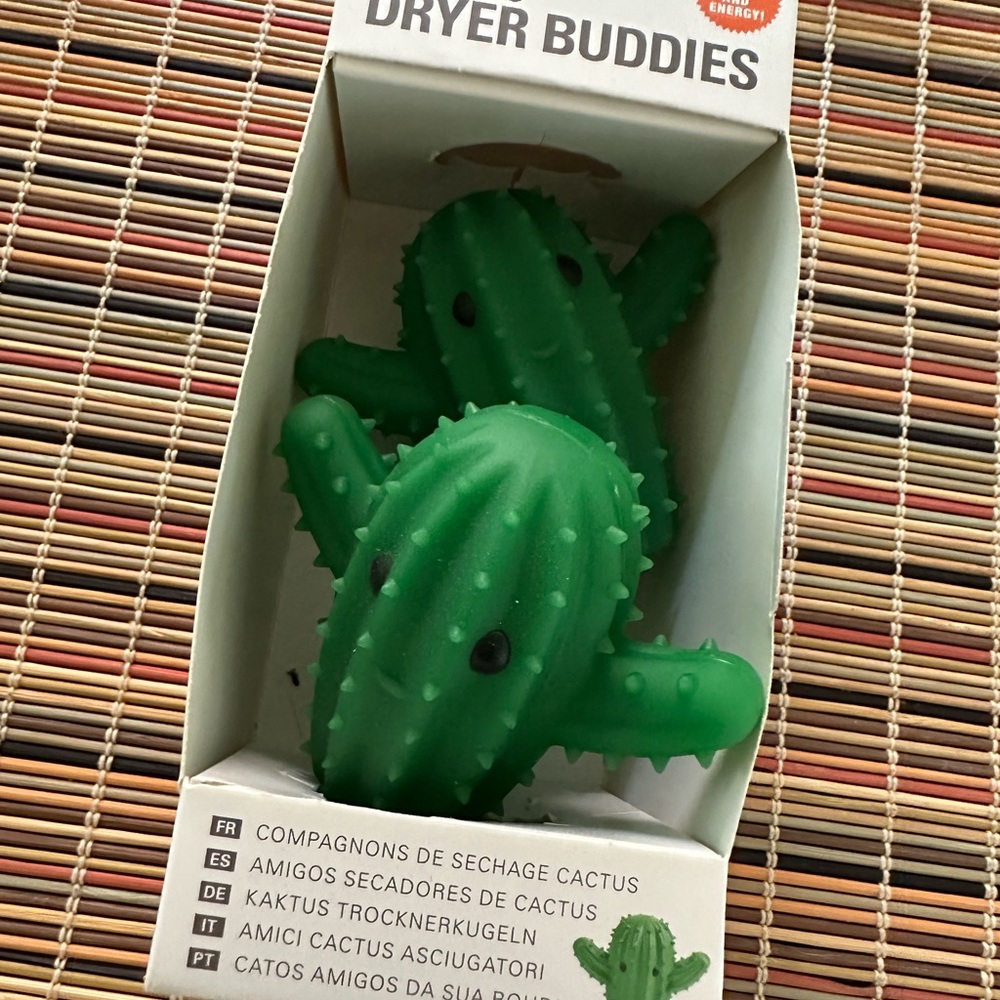 Dryer Buddies — Cactus Priced to sell— app will not allow a discounted offer! 😇